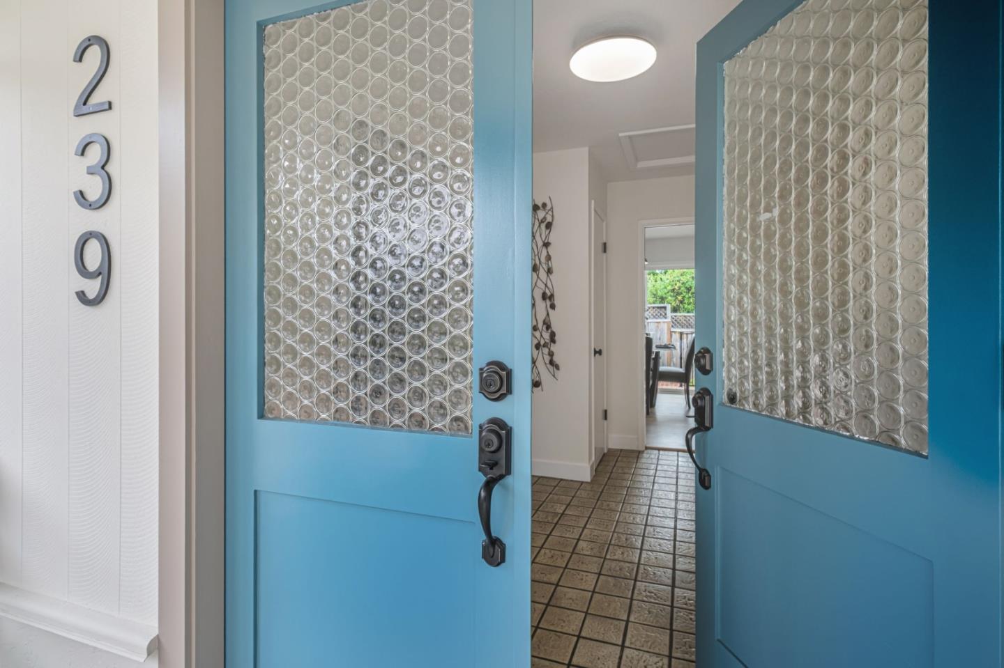 Detail Gallery Image 5 of 61 For 239 Segre Pl, Santa Cruz,  CA 95060 - 4 Beds | 3 Baths