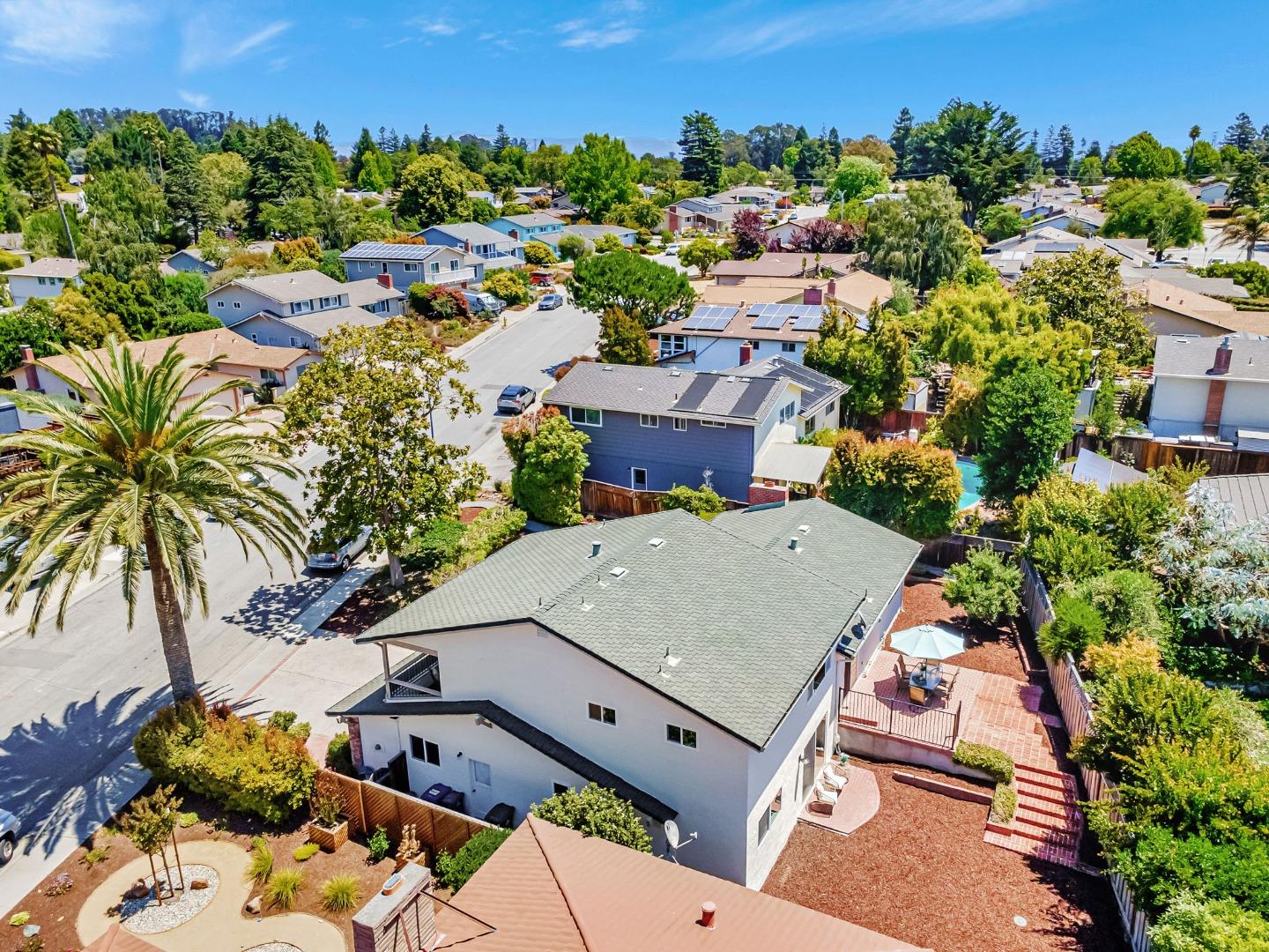 Detail Gallery Image 56 of 61 For 239 Segre Pl, Santa Cruz,  CA 95060 - 4 Beds | 3 Baths