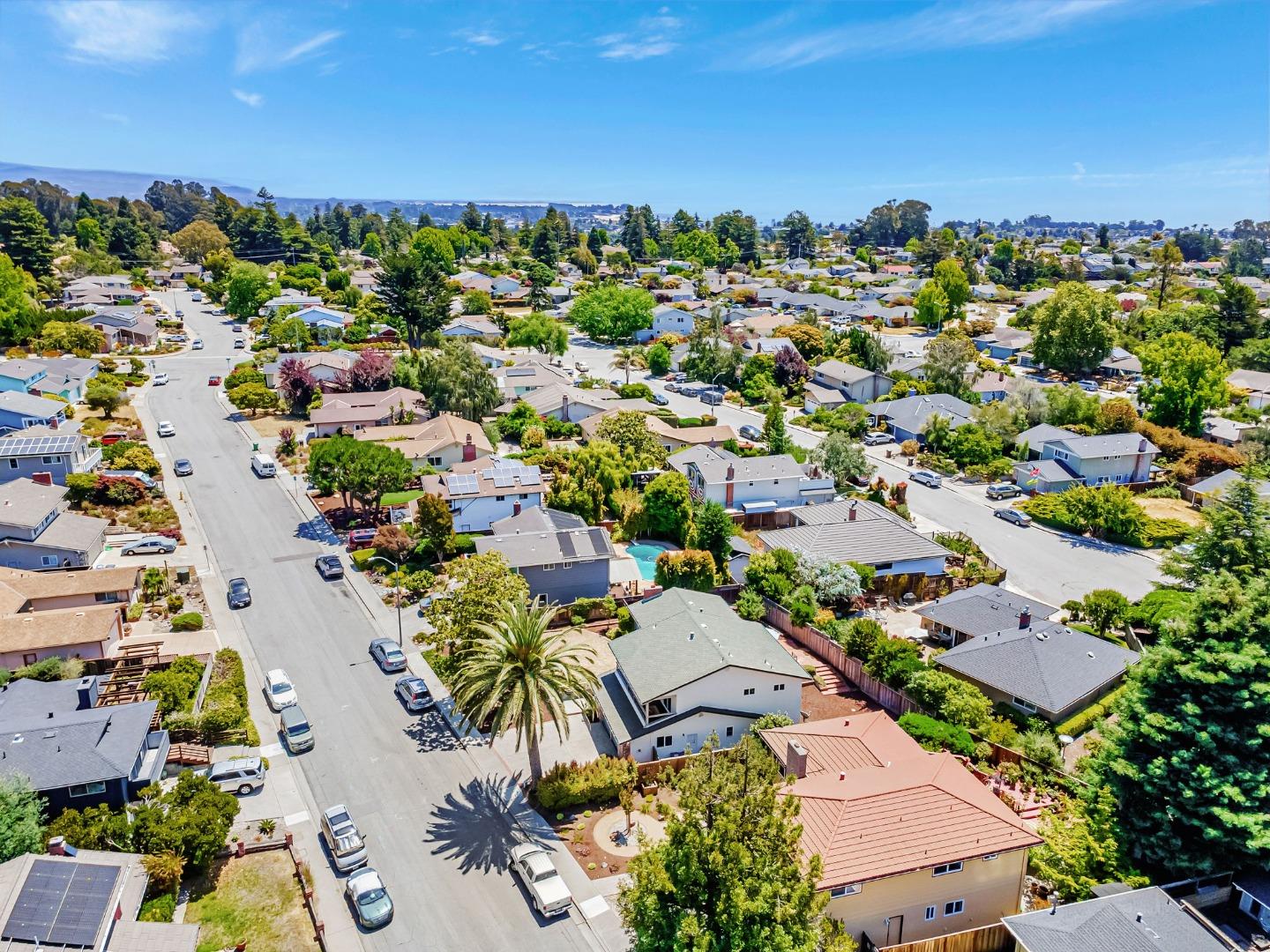 Detail Gallery Image 58 of 61 For 239 Segre Pl, Santa Cruz,  CA 95060 - 4 Beds | 3 Baths