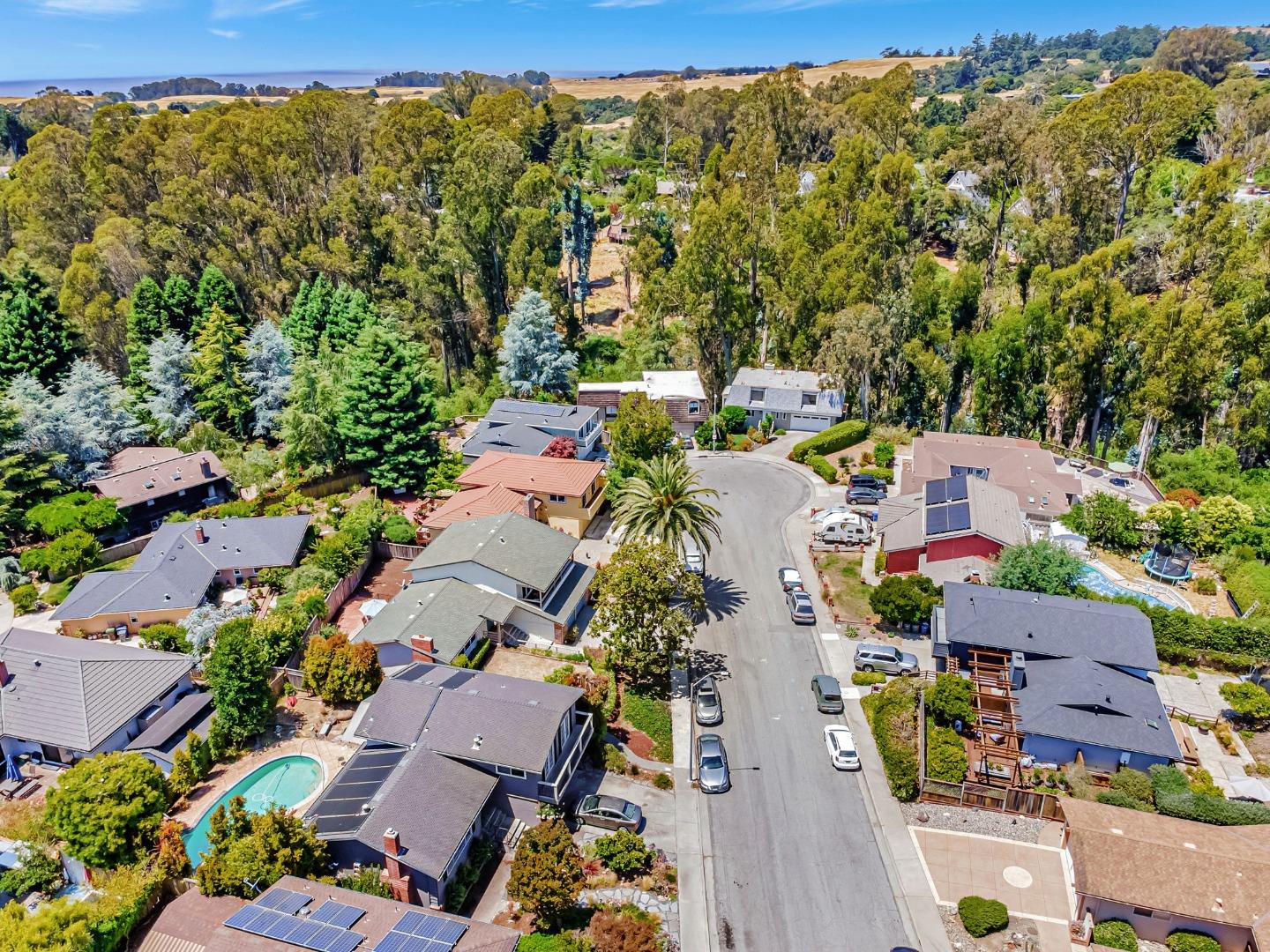 Detail Gallery Image 59 of 61 For 239 Segre Pl, Santa Cruz,  CA 95060 - 4 Beds | 3 Baths