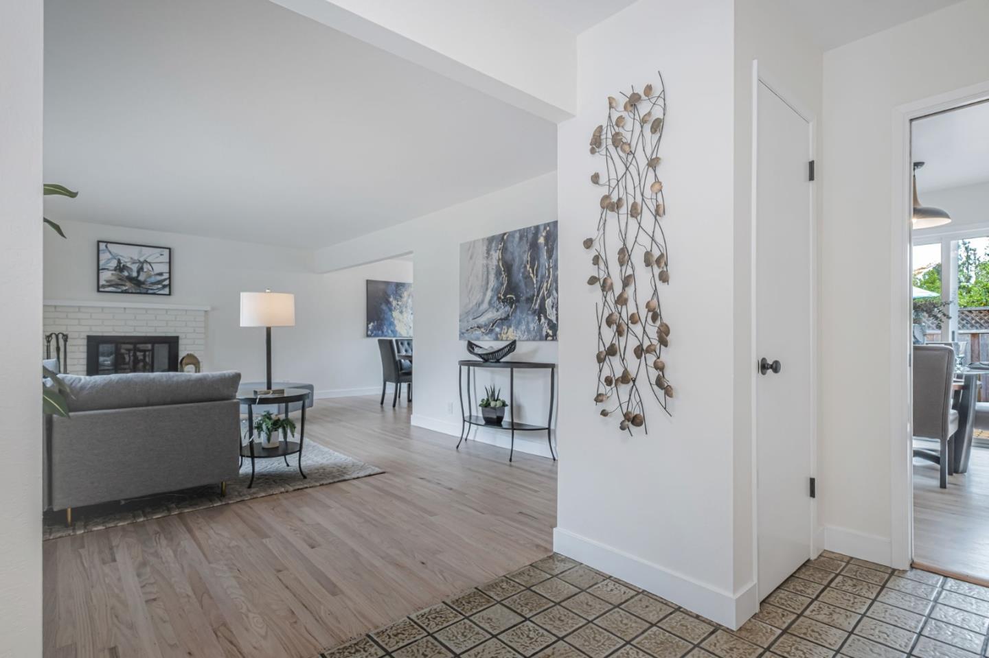 Detail Gallery Image 6 of 61 For 239 Segre Pl, Santa Cruz,  CA 95060 - 4 Beds | 3 Baths