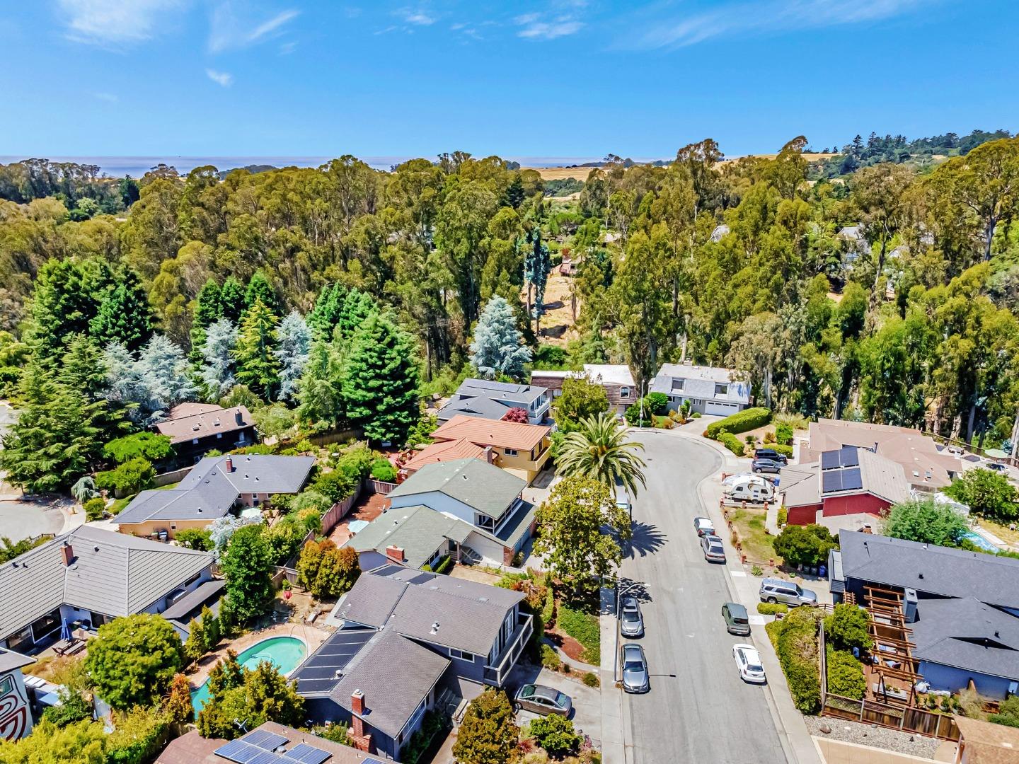 Detail Gallery Image 60 of 61 For 239 Segre Pl, Santa Cruz,  CA 95060 - 4 Beds | 3 Baths