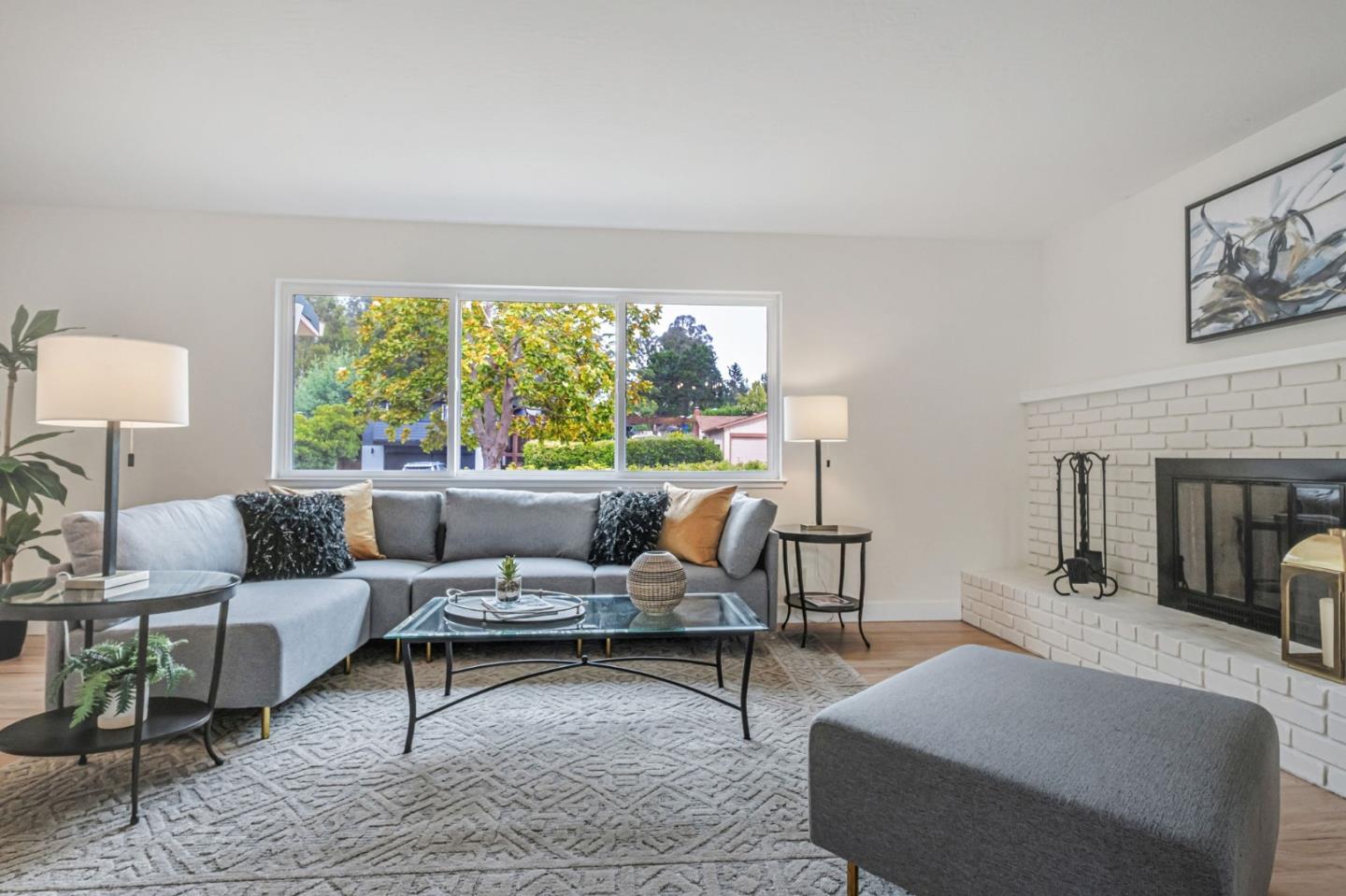 Detail Gallery Image 8 of 61 For 239 Segre Pl, Santa Cruz,  CA 95060 - 4 Beds | 3 Baths