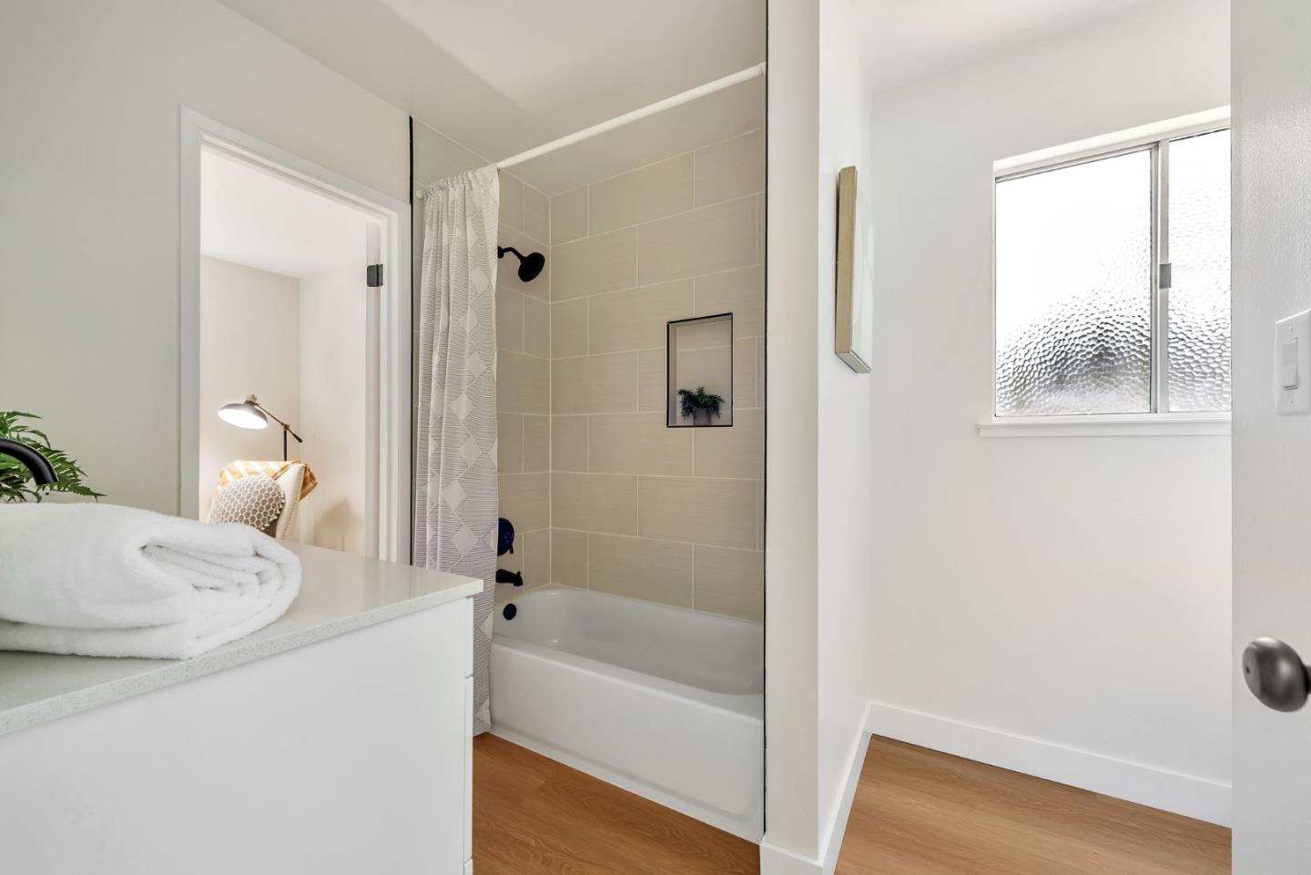 Detail Gallery Image 19 of 36 For 21683 Summit Rd, Los Gatos,  CA 95033 - 2 Beds | 1 Baths