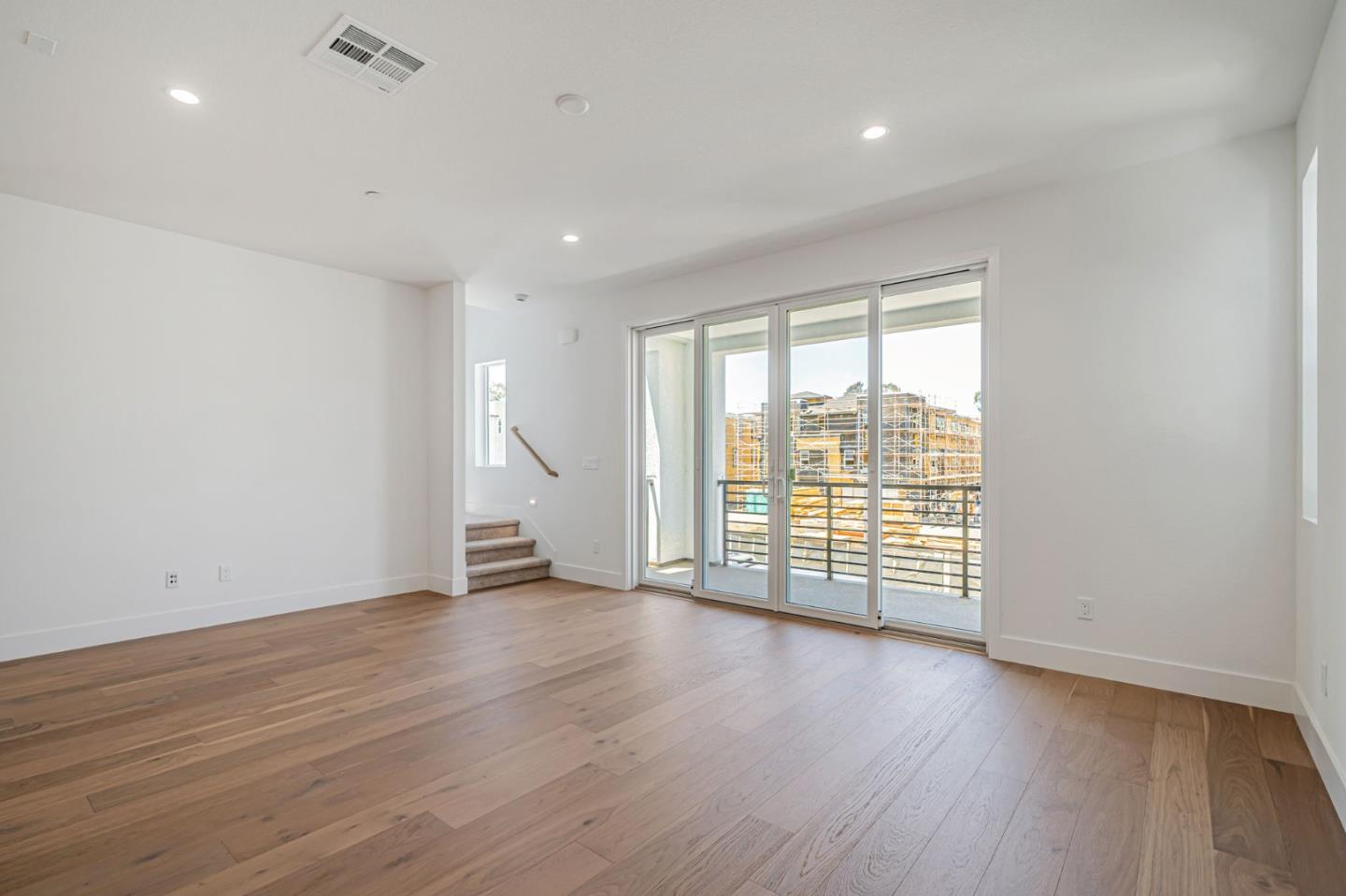 Detail Gallery Image 10 of 23 For 1020 Sinopia Ter, San Ramon,  CA 94583 - 4 Beds | 3/1 Baths