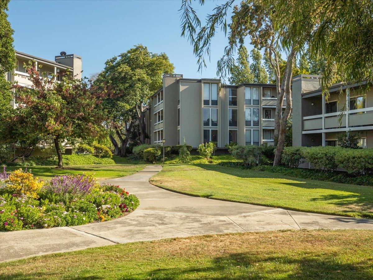 Detail Gallery Image 20 of 25 For 1171 Compass Ln #203,  Foster City,  CA 94404 - 2 Beds | 2 Baths