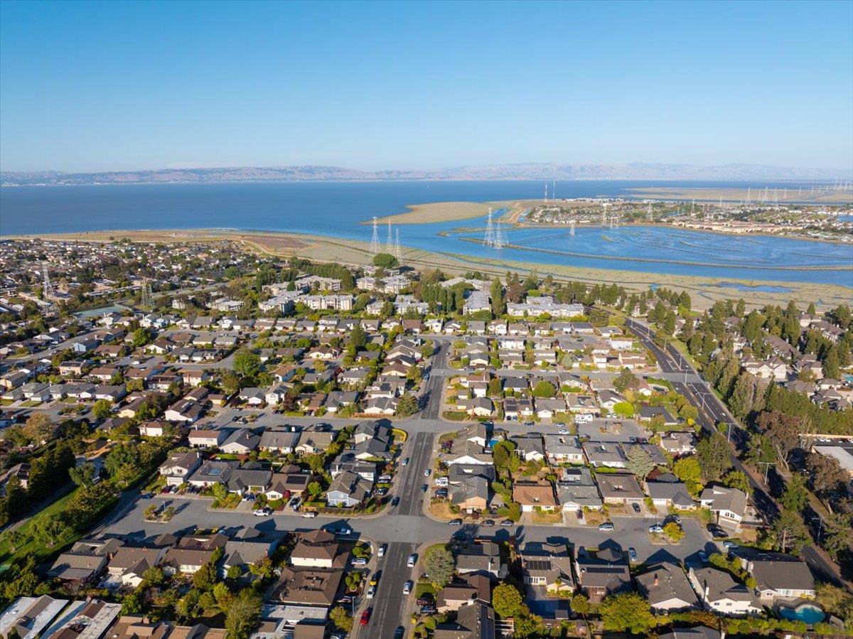 Detail Gallery Image 24 of 25 For 1171 Compass Ln #203,  Foster City,  CA 94404 - 2 Beds | 2 Baths
