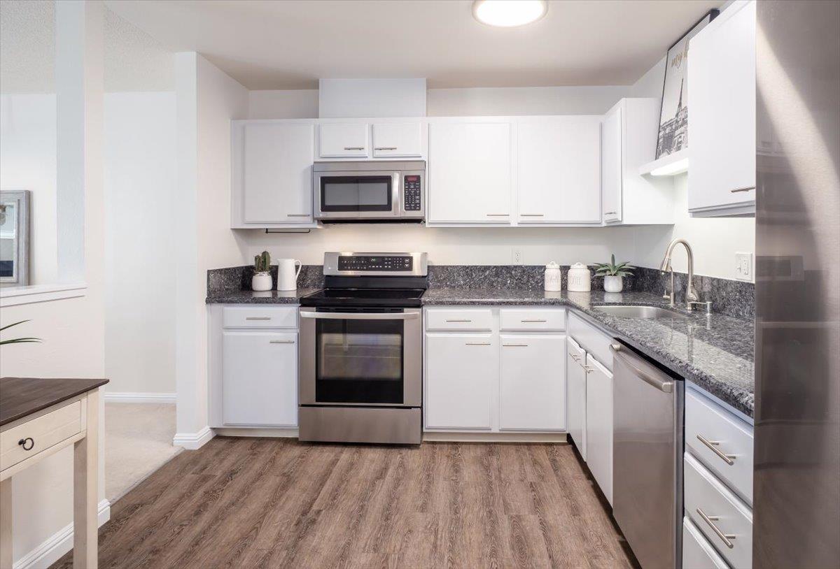 Detail Gallery Image 6 of 25 For 1171 Compass Ln #203,  Foster City,  CA 94404 - 2 Beds | 2 Baths