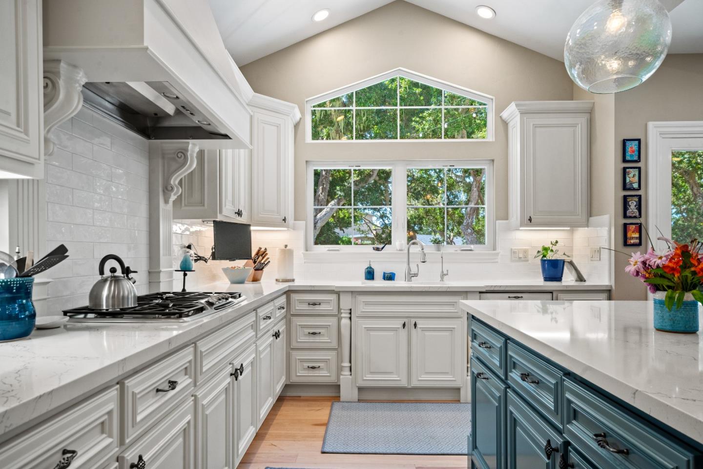 Detail Gallery Image 6 of 49 For 2823 Congress Rd, Pebble Beach,  CA 93953 - 4 Beds | 3/1 Baths
