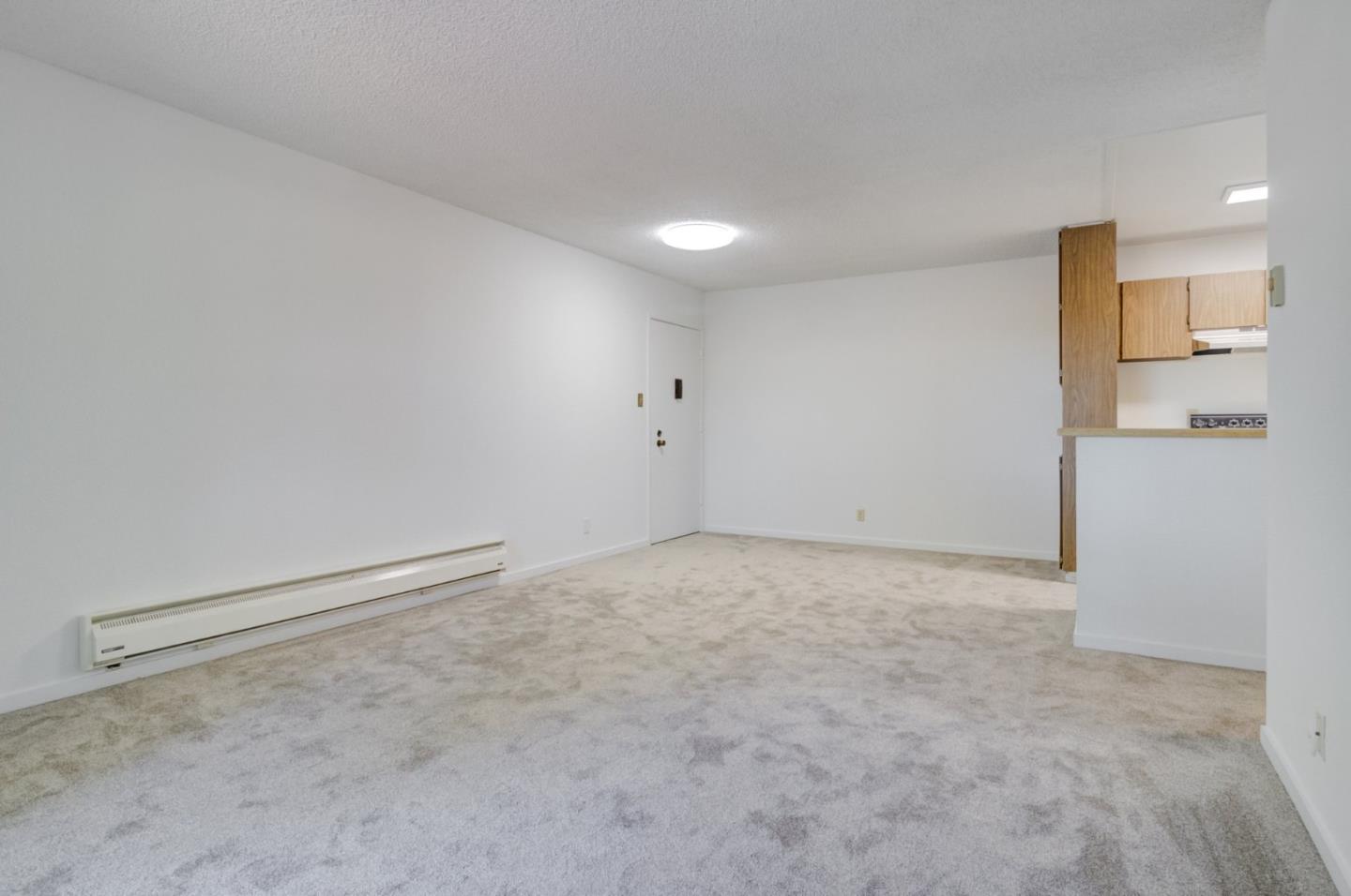 Detail Gallery Image 11 of 23 For 139 Piccadilly Pl #G,  San Bruno,  CA 94066 - 1 Beds | 1 Baths