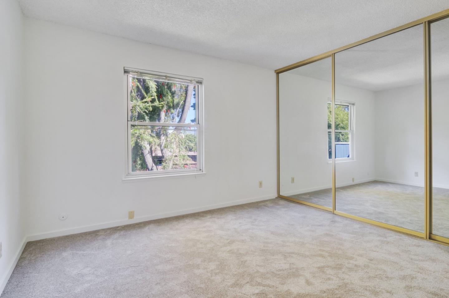 Detail Gallery Image 16 of 23 For 139 Piccadilly Pl #G,  San Bruno,  CA 94066 - 1 Beds | 1 Baths
