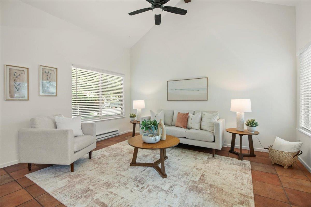 Detail Gallery Image 3 of 23 For 2650 Kentworth Way, Santa Clara,  CA 95051 - 3 Beds | 2/1 Baths