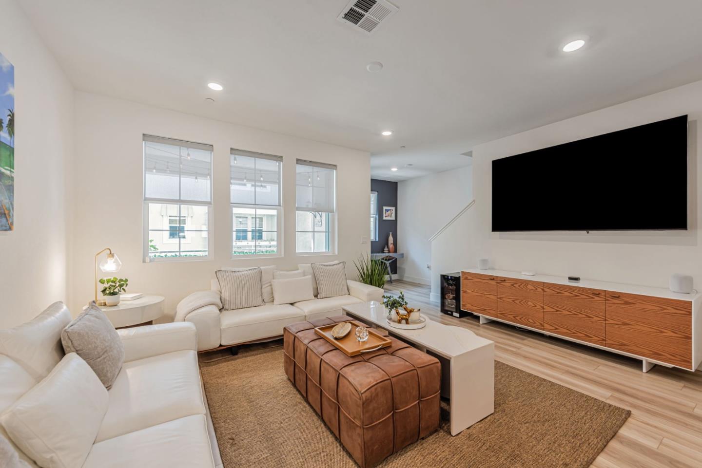 Detail Gallery Image 16 of 39 For 9355 Ocean Park Way, Newark,  CA 94560 - 4 Beds | 3/1 Baths