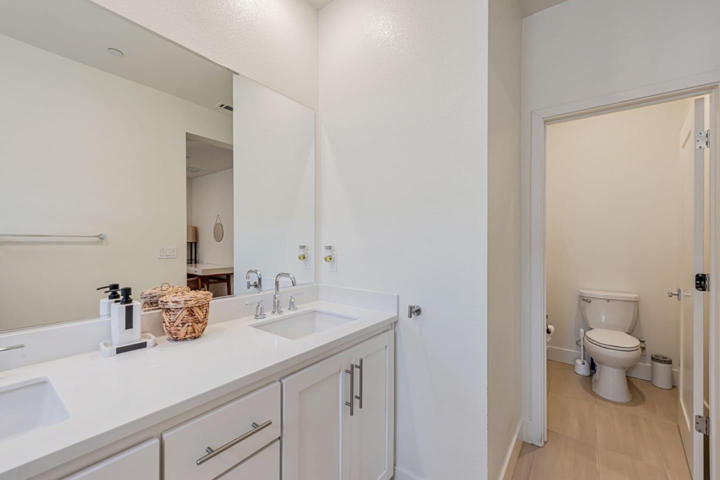 Detail Gallery Image 23 of 39 For 9355 Ocean Park Way, Newark,  CA 94560 - 4 Beds | 3/1 Baths