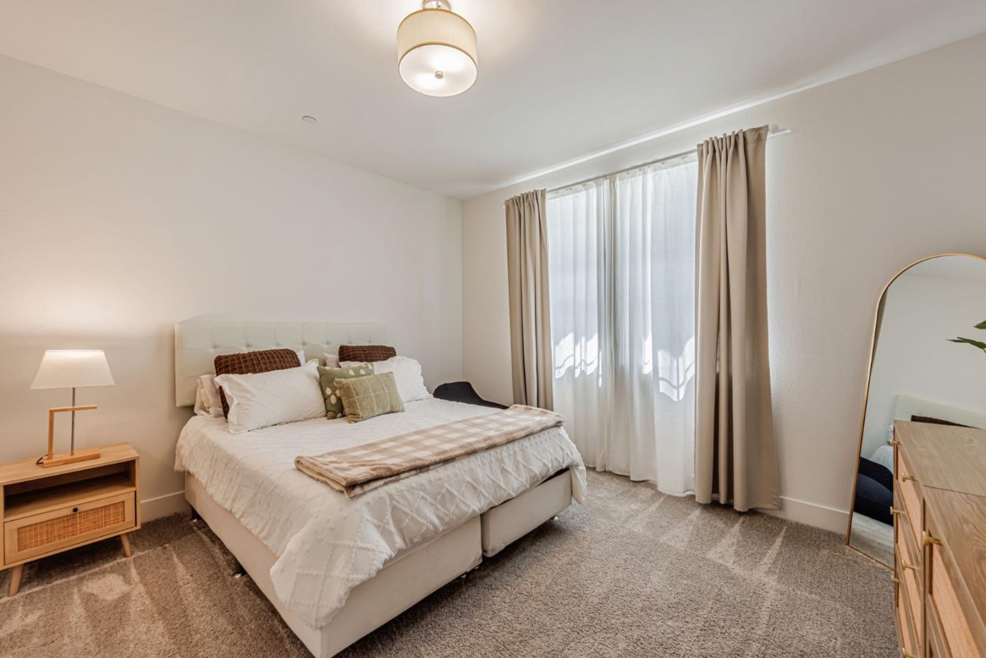 Detail Gallery Image 5 of 39 For 9355 Ocean Park Way, Newark,  CA 94560 - 4 Beds | 3/1 Baths