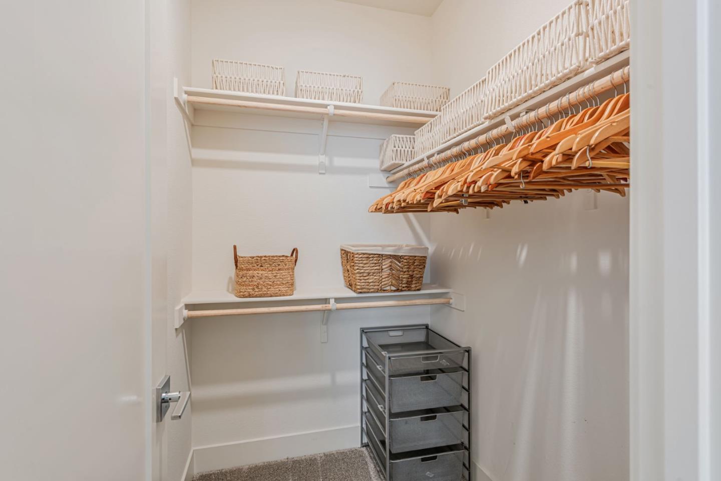 Detail Gallery Image 7 of 39 For 9355 Ocean Park Way, Newark,  CA 94560 - 4 Beds | 3/1 Baths
