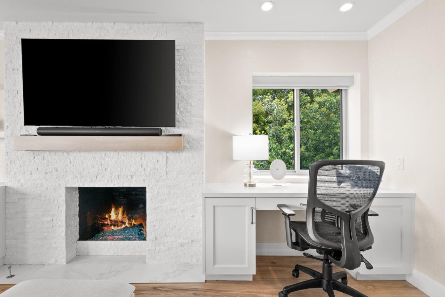 Detail Gallery Image 5 of 36 For 0 Sw Corner Mission & 3rd #B3,  Carmel,  CA 93921 - 1 Beds | 1/1 Baths