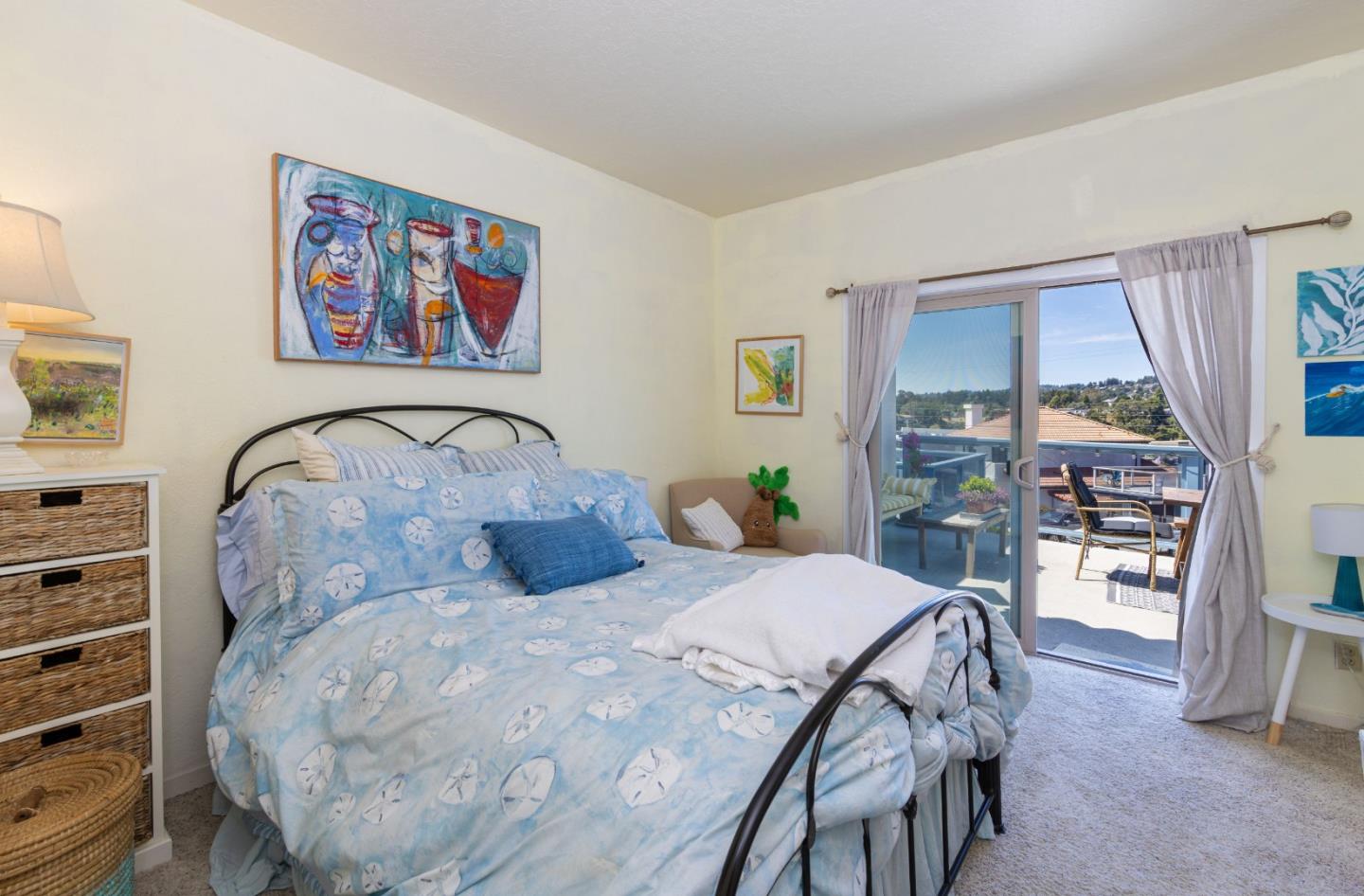 Detail Gallery Image 13 of 25 For 260 Rio Del Mar Blvd #8,  Aptos,  CA 95003 - 3 Beds | 2 Baths