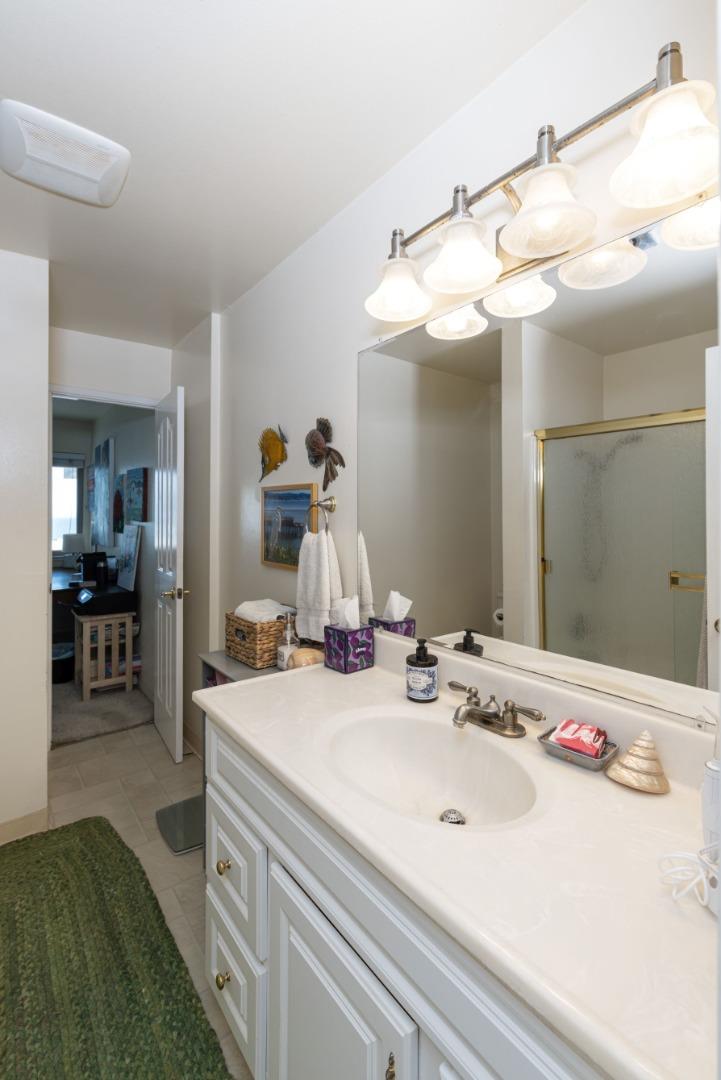 Detail Gallery Image 15 of 25 For 260 Rio Del Mar Blvd #8,  Aptos,  CA 95003 - 3 Beds | 2 Baths