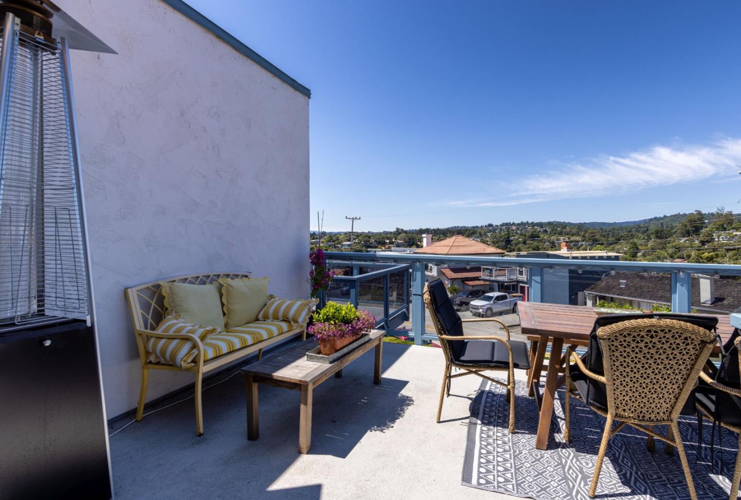 Detail Gallery Image 21 of 25 For 260 Rio Del Mar Blvd #8,  Aptos,  CA 95003 - 3 Beds | 2 Baths