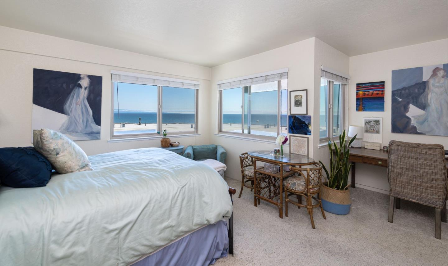 Detail Gallery Image 9 of 25 For 260 Rio Del Mar Blvd #8,  Aptos,  CA 95003 - 3 Beds | 2 Baths