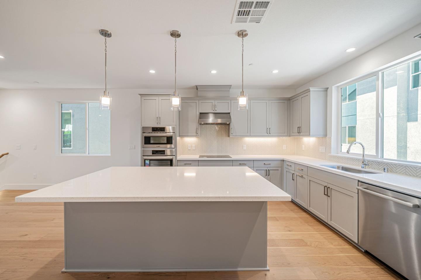 Detail Gallery Image 14 of 21 For 1017 Sinopia Ter, San Ramon,  CA 94583 - 4 Beds | 3/1 Baths