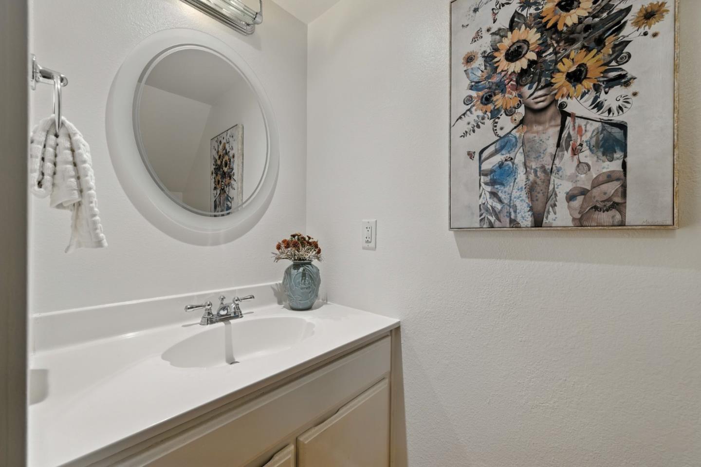 Detail Gallery Image 14 of 34 For 317 Northumberland Ave, Redwood City,  CA 94061 - 3 Beds | 2/1 Baths
