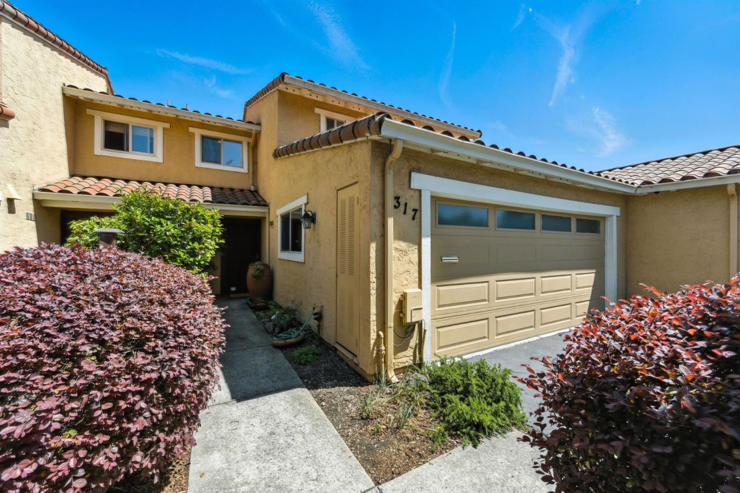 Detail Gallery Image 33 of 34 For 317 Northumberland Ave, Redwood City,  CA 94061 - 3 Beds | 2/1 Baths