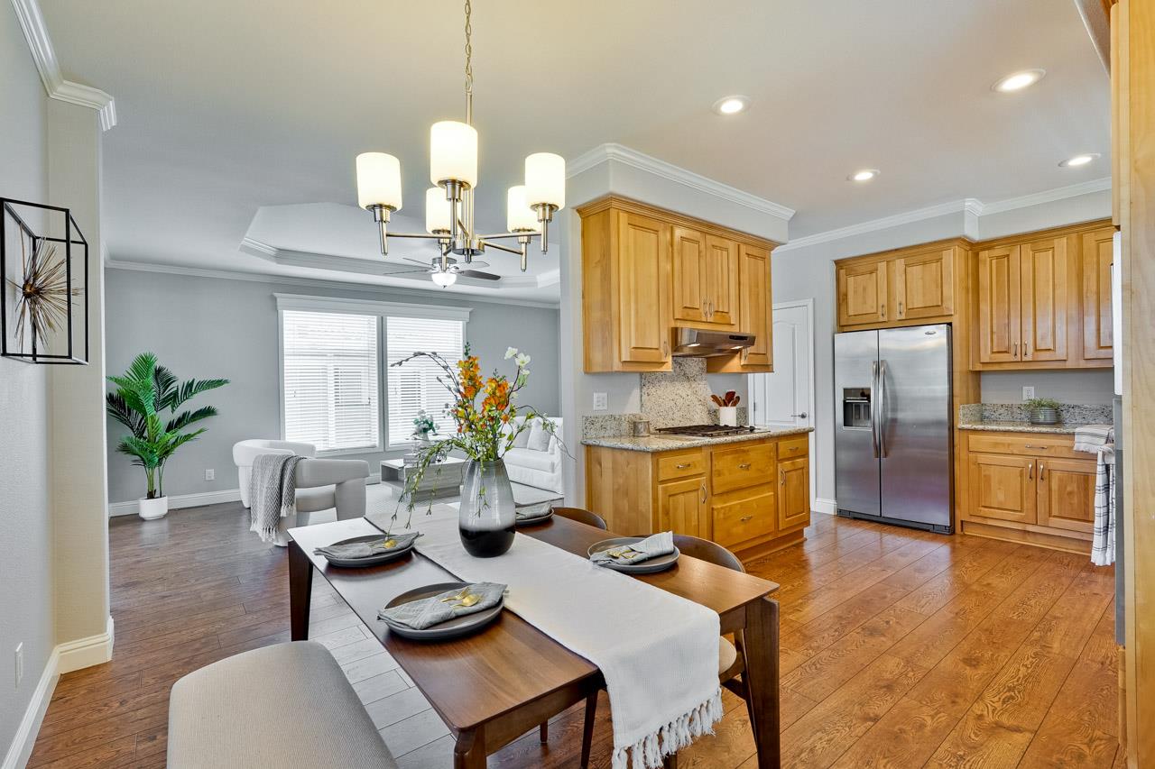 Detail Gallery Image 10 of 58 For 1225 Vienna Dr #243,  Sunnyvale,  CA 94089 - 3 Beds | 2 Baths