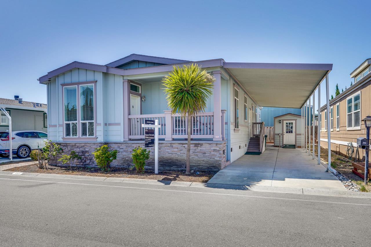 Detail Gallery Image 2 of 58 For 1225 Vienna Dr #243,  Sunnyvale,  CA 94089 - 3 Beds | 2 Baths