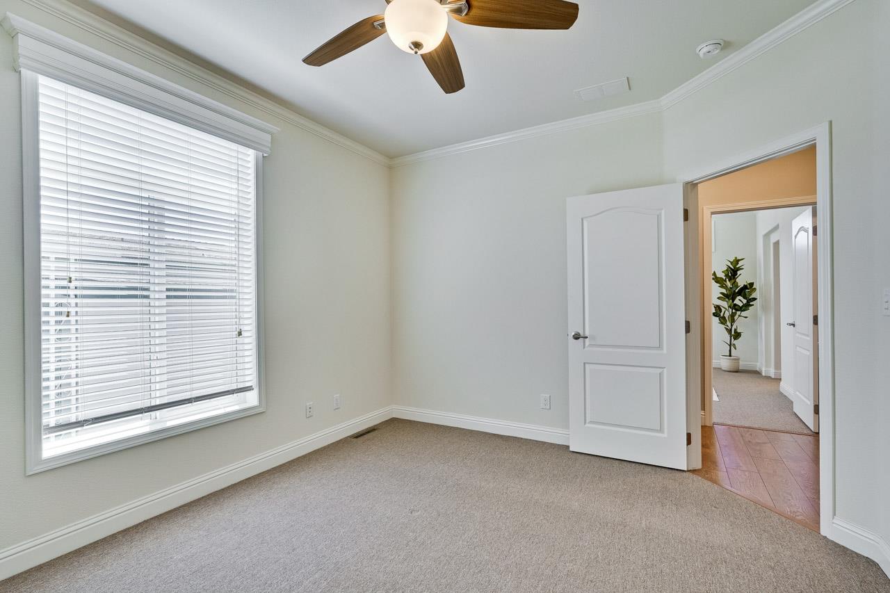 Detail Gallery Image 30 of 58 For 1225 Vienna Dr #243,  Sunnyvale,  CA 94089 - 3 Beds | 2 Baths