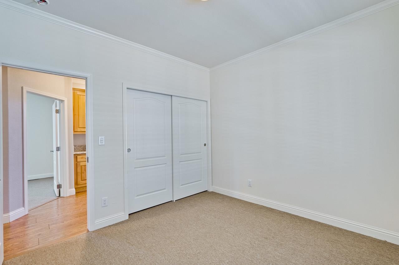 Detail Gallery Image 34 of 58 For 1225 Vienna Dr #243,  Sunnyvale,  CA 94089 - 3 Beds | 2 Baths