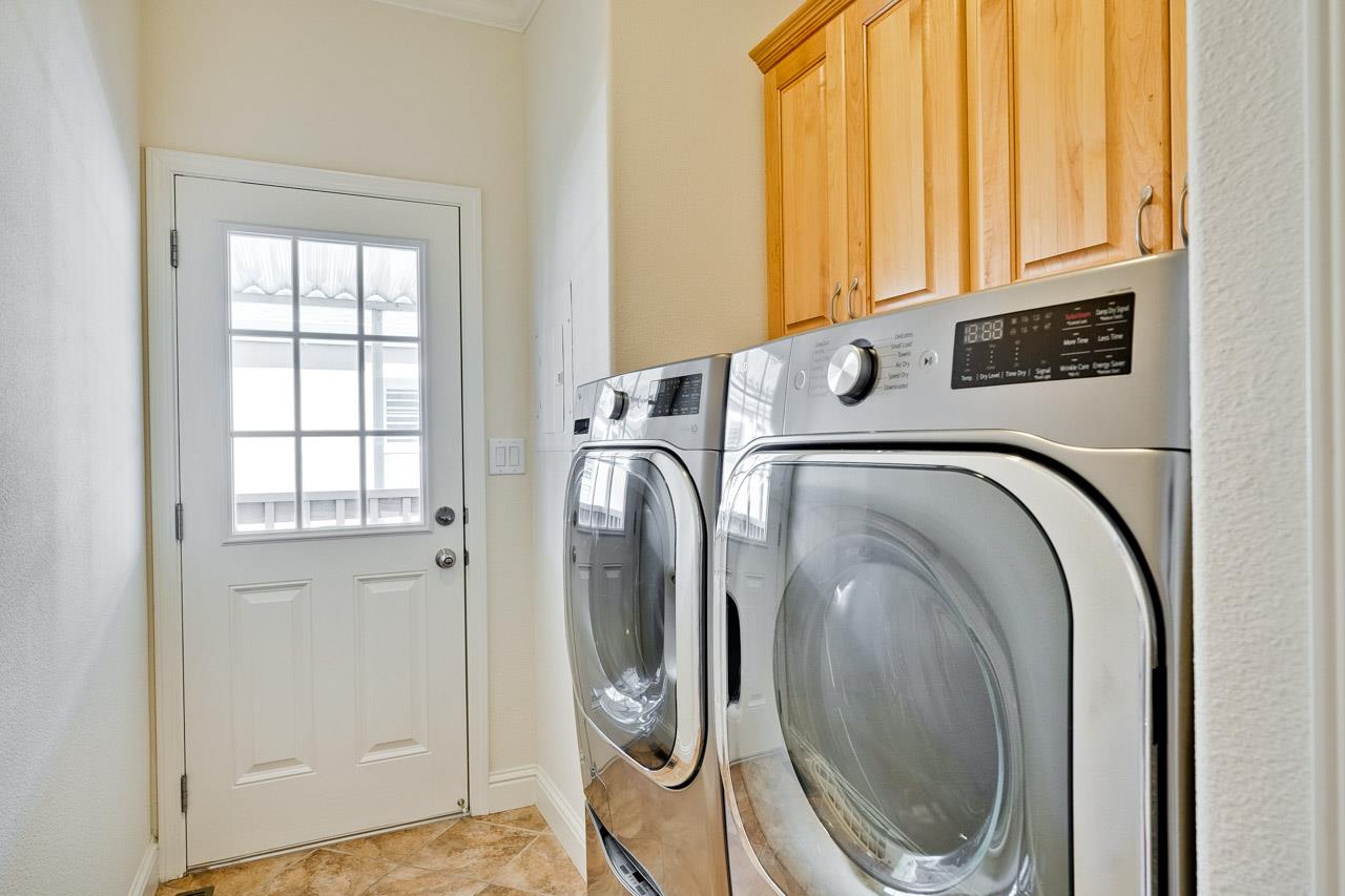 Detail Gallery Image 38 of 58 For 1225 Vienna Dr #243,  Sunnyvale,  CA 94089 - 3 Beds | 2 Baths