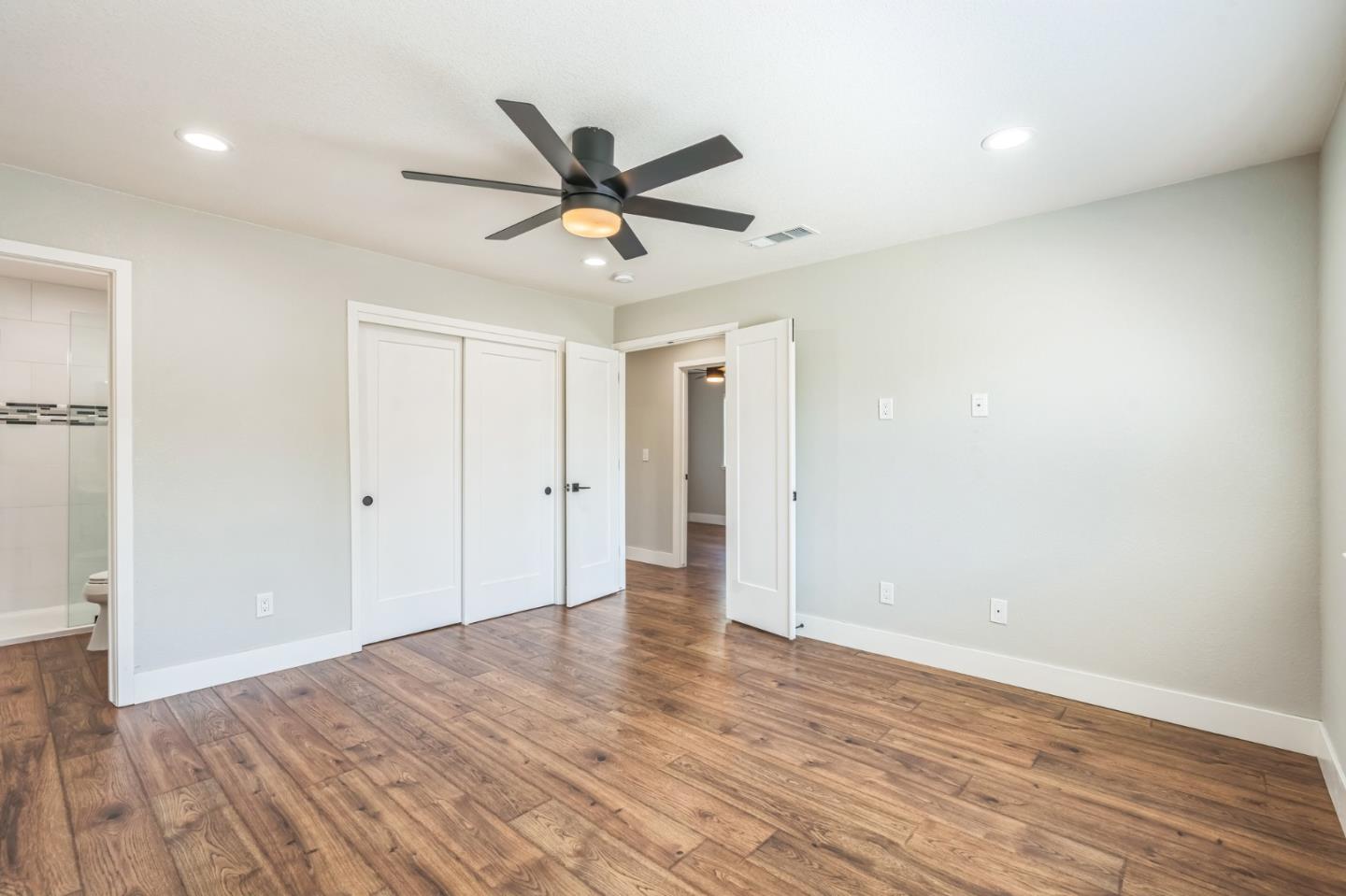 Detail Gallery Image 20 of 36 For 61 Galleon Way, Pittsburg,  CA 94565 - 3 Beds | 2 Baths