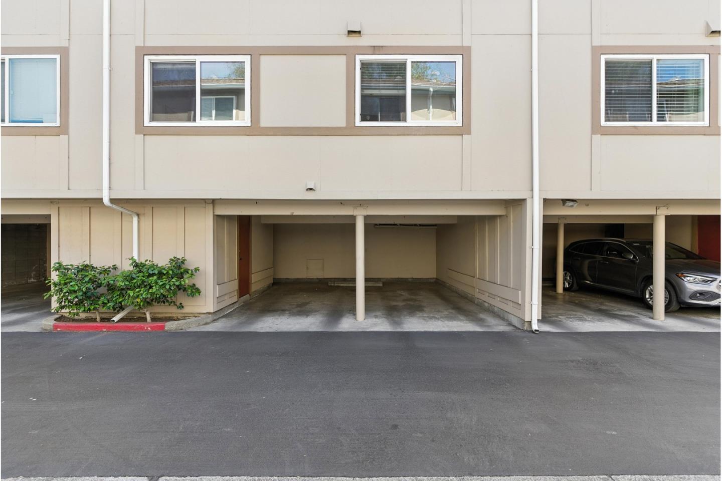Detail Gallery Image 35 of 38 For 2454 W Bayshore Rd #7,  Palo Alto,  CA 94303 - 2 Beds | 1 Baths