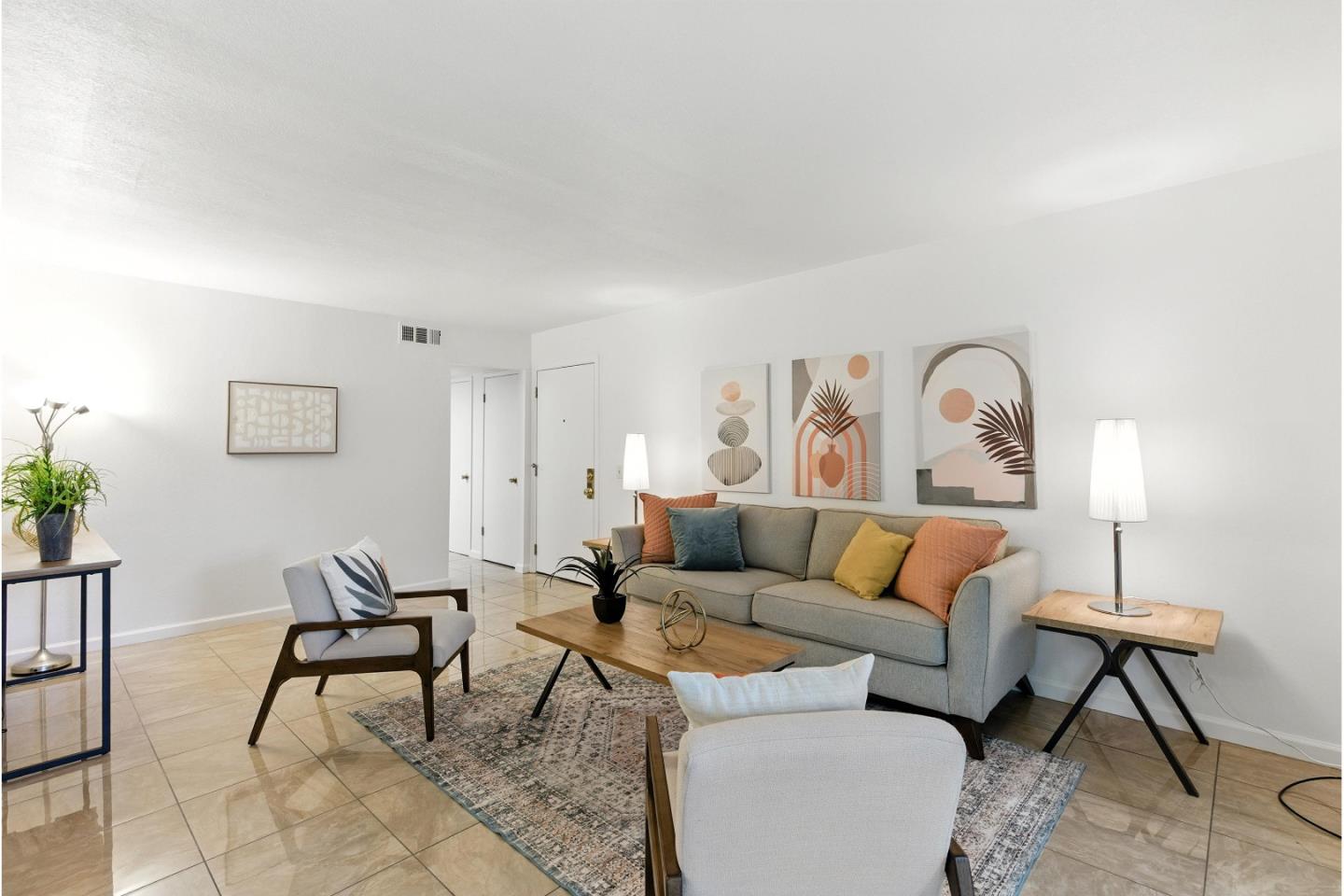 Detail Gallery Image 8 of 38 For 2454 W Bayshore Rd #7,  Palo Alto,  CA 94303 - 2 Beds | 1 Baths