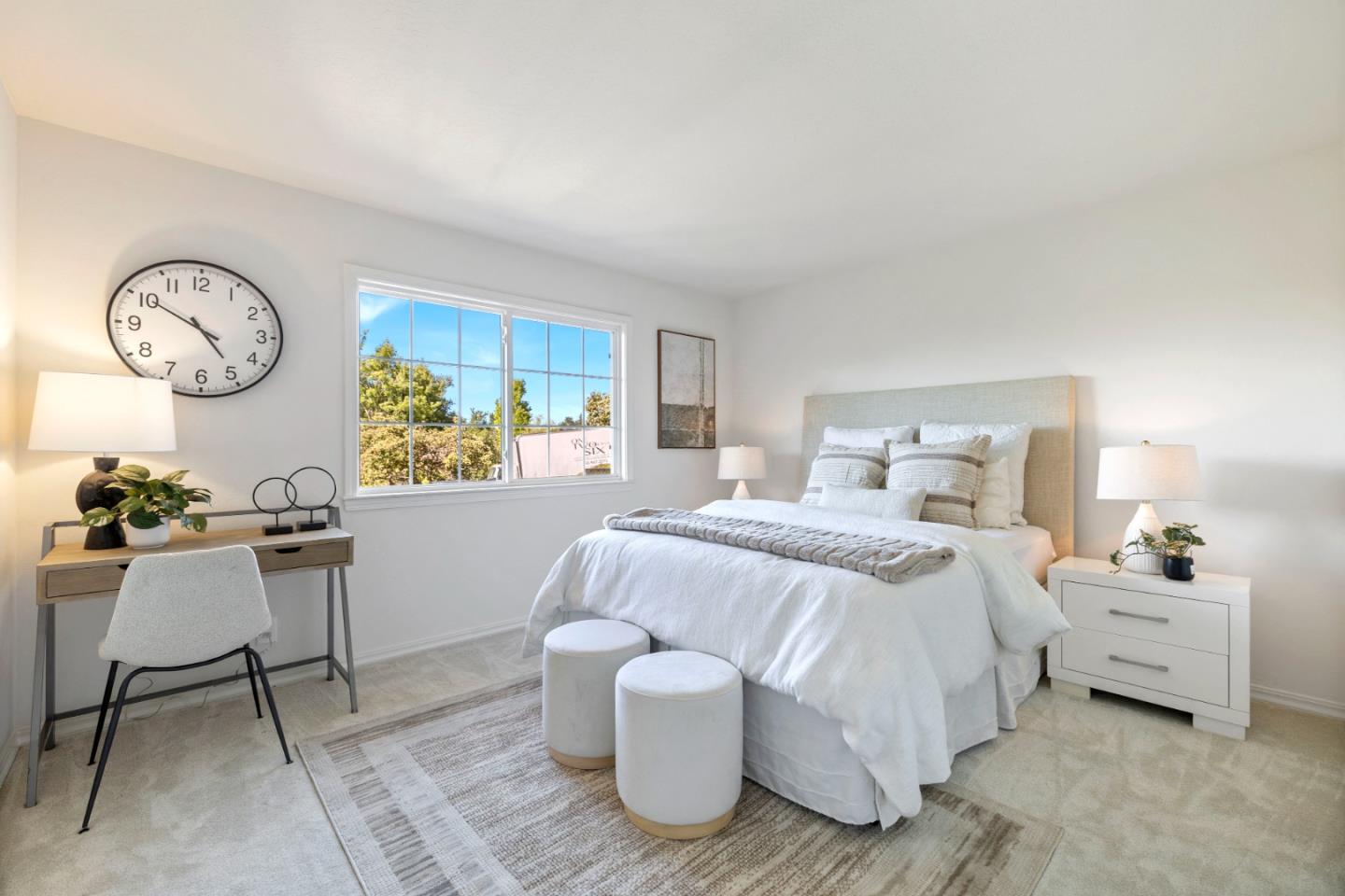 Detail Gallery Image 28 of 39 For 11650 Dawson Dr, Los Altos Hills,  CA 94024 - 5 Beds | 3/1 Baths