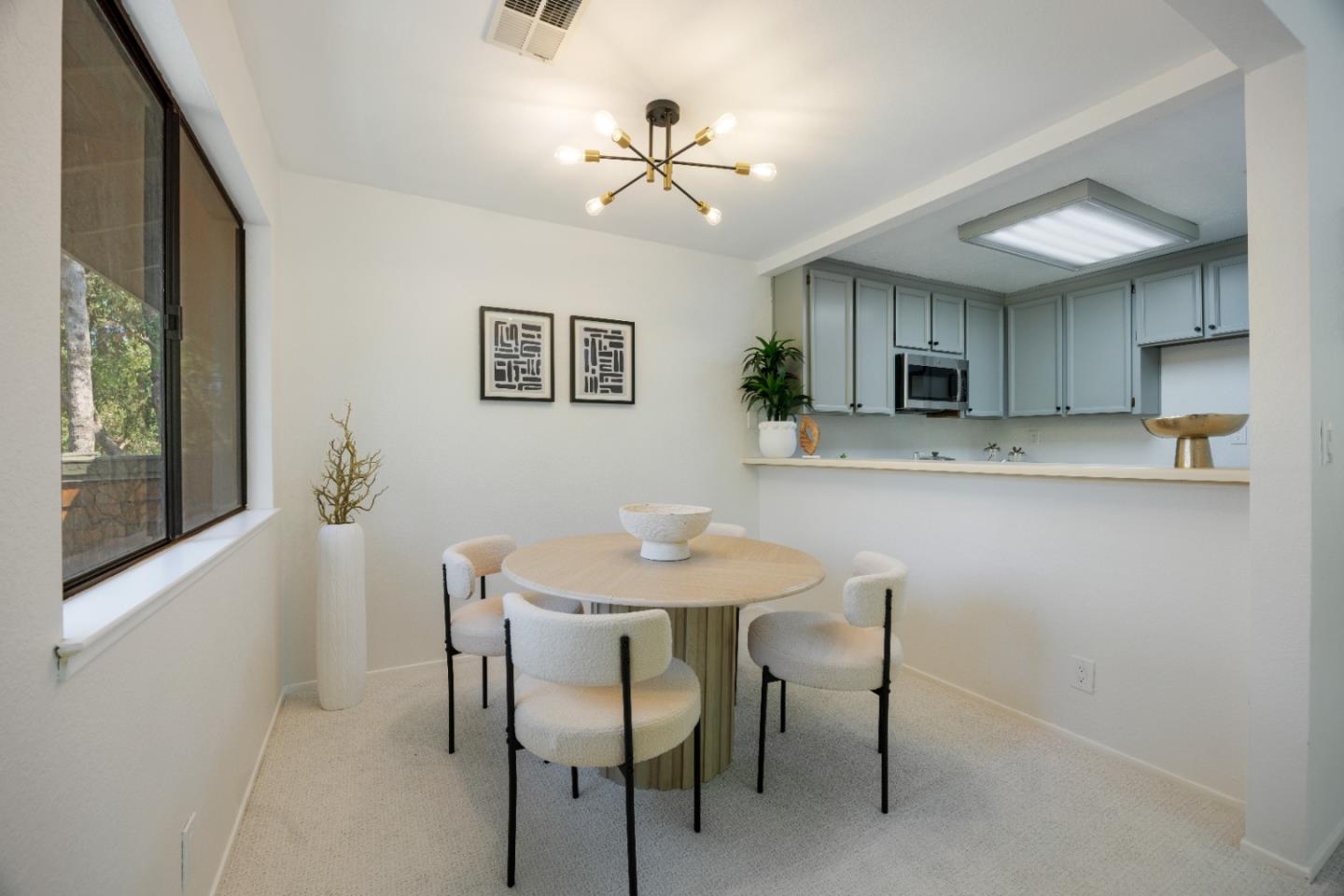 Detail Gallery Image 5 of 20 For 1309 La Terrace Cir, San Jose,  CA 95123 - 1 Beds | 1 Baths