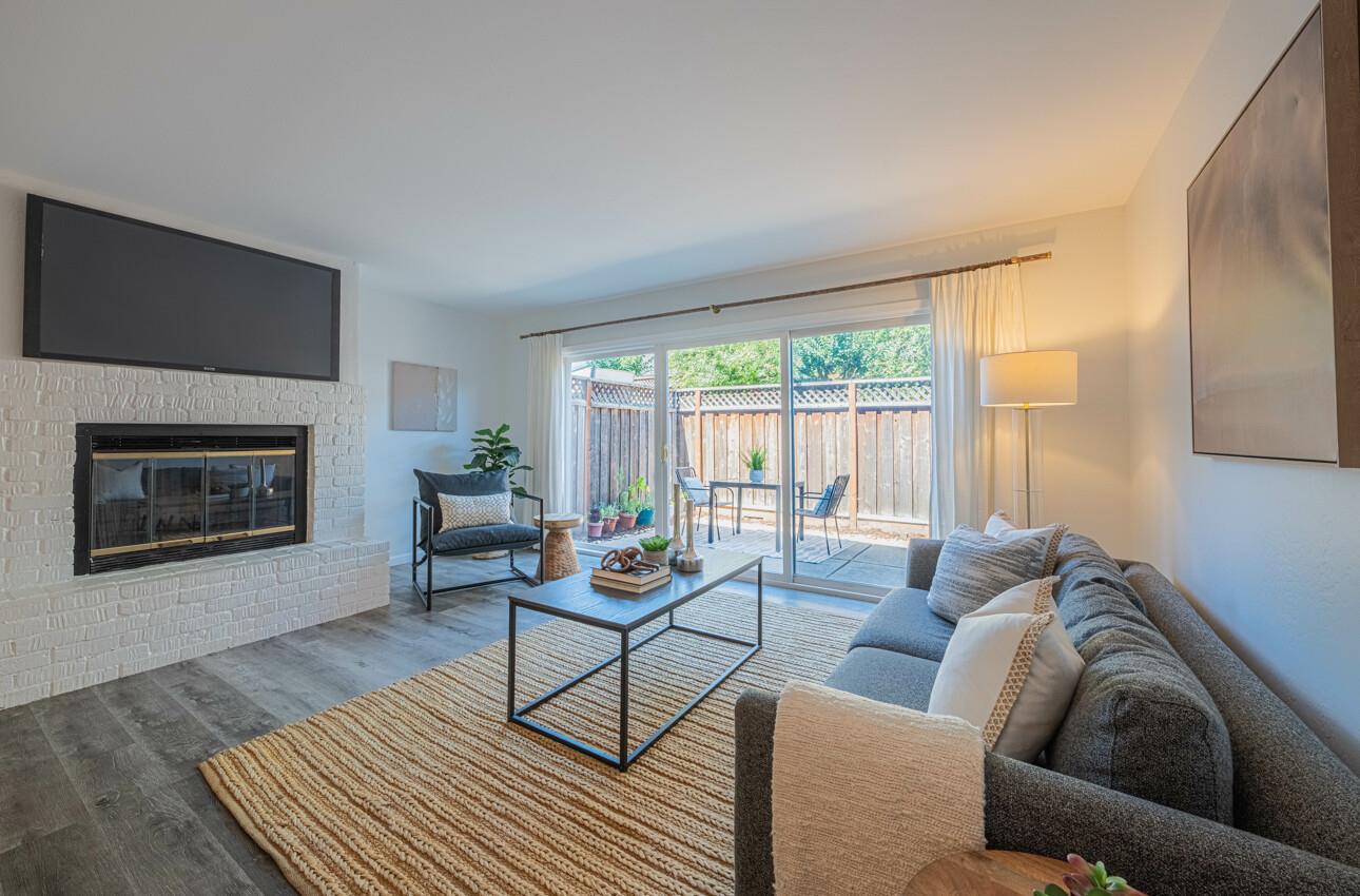 Detail Gallery Image 26 of 37 For 1459 Woodgrove Sq, San Jose,  CA 95117 - 2 Beds | 2/1 Baths