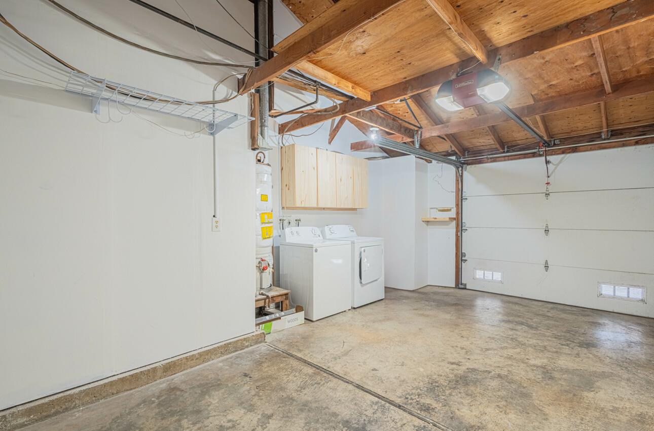 Detail Gallery Image 36 of 37 For 1459 Woodgrove Sq, San Jose,  CA 95117 - 2 Beds | 2/1 Baths