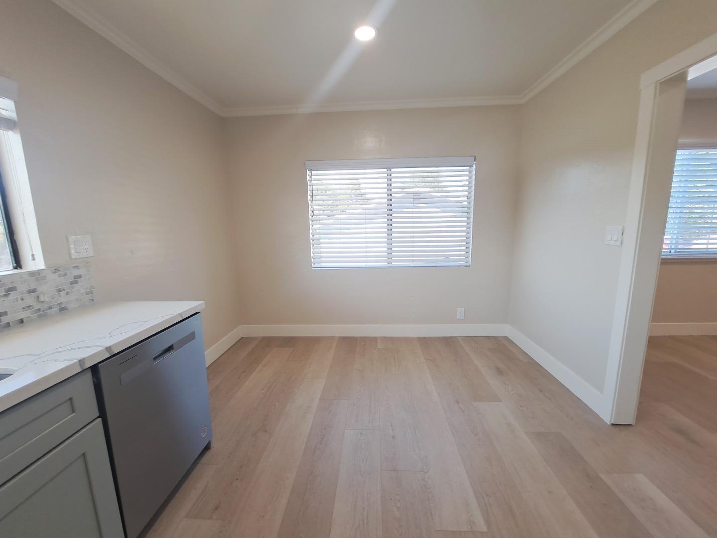 Detail Gallery Image 9 of 31 For 155 Nob Hill Ter, Morgan Hill,  CA 95037 - 2 Beds | 1 Baths