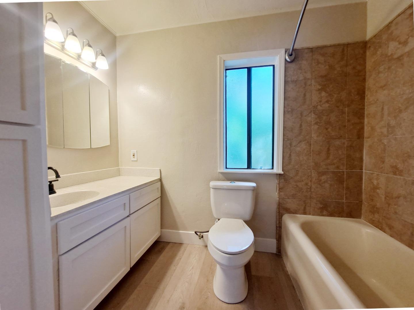 Detail Gallery Image 14 of 31 For 155 Nob Hill Ter, Morgan Hill,  CA 95037 - 2 Beds | 1 Baths
