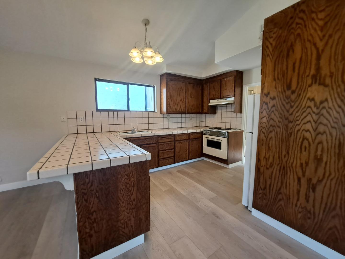 Detail Gallery Image 27 of 31 For 155 Nob Hill Ter, Morgan Hill,  CA 95037 - 2 Beds | 1 Baths