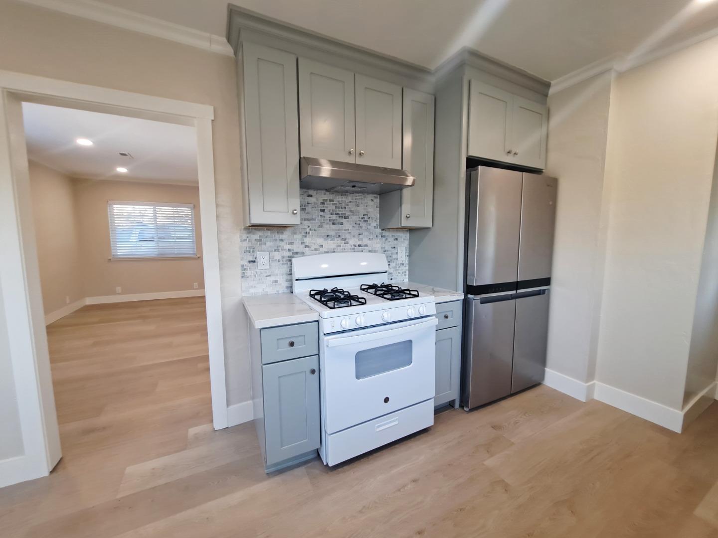 Detail Gallery Image 7 of 31 For 155 Nob Hill Ter, Morgan Hill,  CA 95037 - 2 Beds | 1 Baths