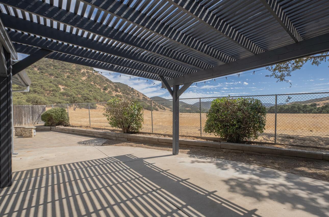 Detail Gallery Image 7 of 41 For 46480 Pine Meadow Pl, King City,  CA 93930 - 4 Beds | 2 Baths