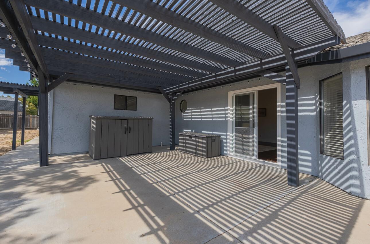 Detail Gallery Image 8 of 41 For 46480 Pine Meadow Pl, King City,  CA 93930 - 4 Beds | 2 Baths