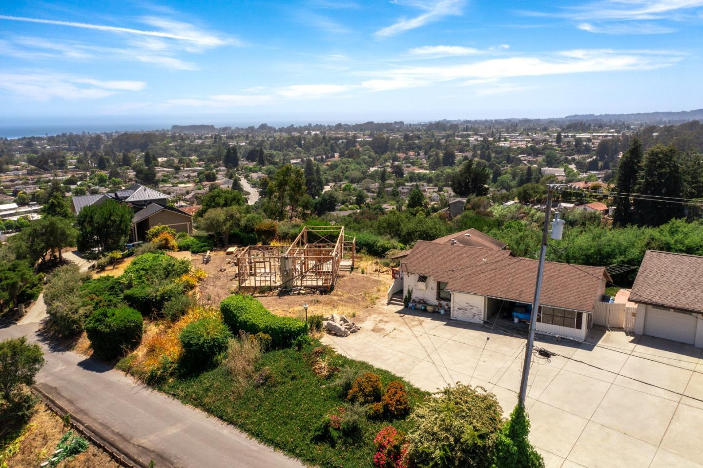 Detail Gallery Image 11 of 29 For 3300 Crestline Way, Soquel,  CA 95073 - 1 Beds | 1 Baths