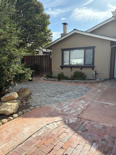 Detail Gallery Image 11 of 12 For 930 Bonnie View Dr, Hollister,  CA 95023 - 5 Beds | 2 Baths