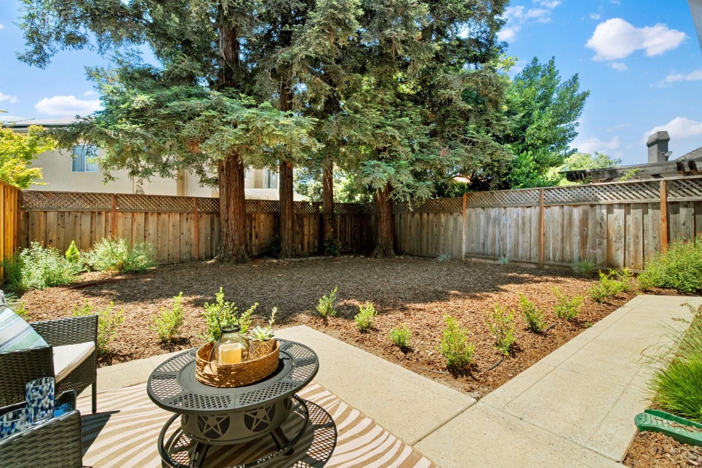 Detail Gallery Image 25 of 29 For 17535 Serene Dr, Morgan Hill,  CA 95037 - 3 Beds | 3 Baths