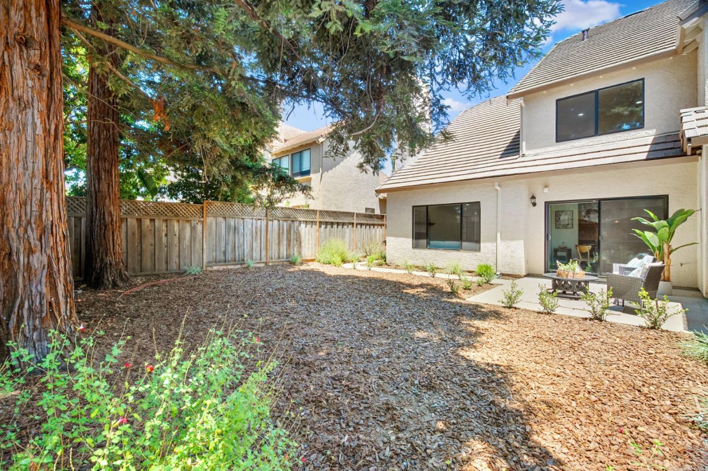 Detail Gallery Image 26 of 29 For 17535 Serene Dr, Morgan Hill,  CA 95037 - 3 Beds | 3 Baths